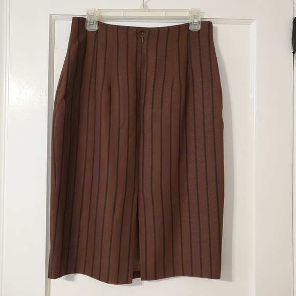 Vintage Christain Dior Blazer/Skirt Set- Size 10 - Picture 4 of 6